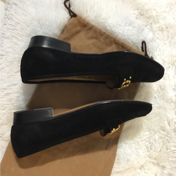 Salvatore Ferragamo Black Loafers for Women - Picture 3 of 9